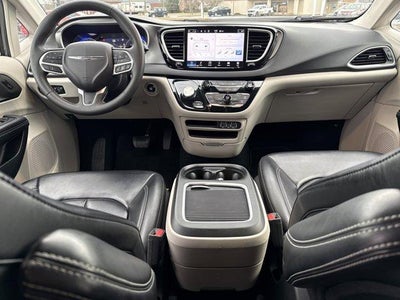 2023 Chrysler Pacifica Touring L FWD