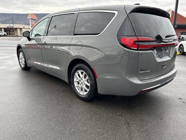 2023 Chrysler Pacifica Touring L FWD