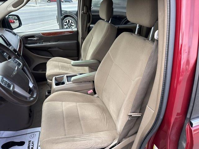 2013 Chrysler Town & Country 4dr Wgn Touring