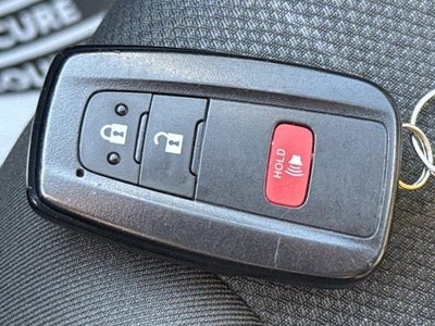 2025 Toyota RAV4 XLE AWD (Natl)