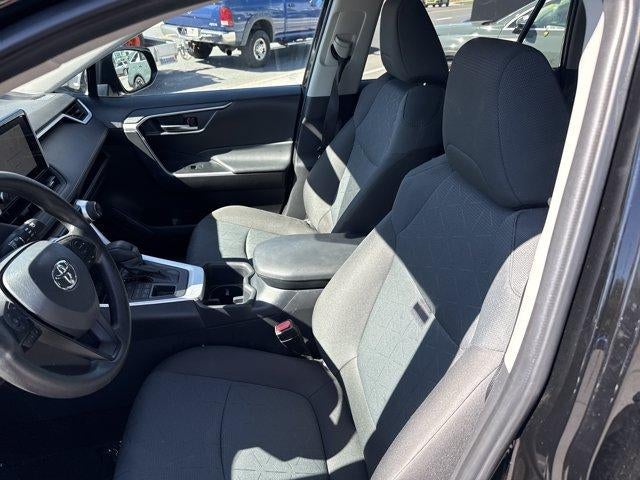 2025 Toyota RAV4 XLE AWD (Natl)