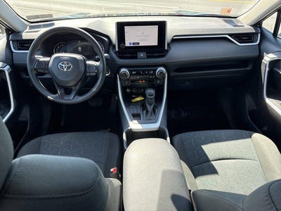 2025 Toyota RAV4 XLE AWD (Natl)
