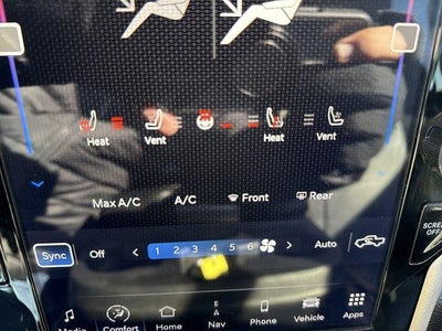 2024 RAM 2500 Laramie 4x4 Crew Cab 6'4" Box