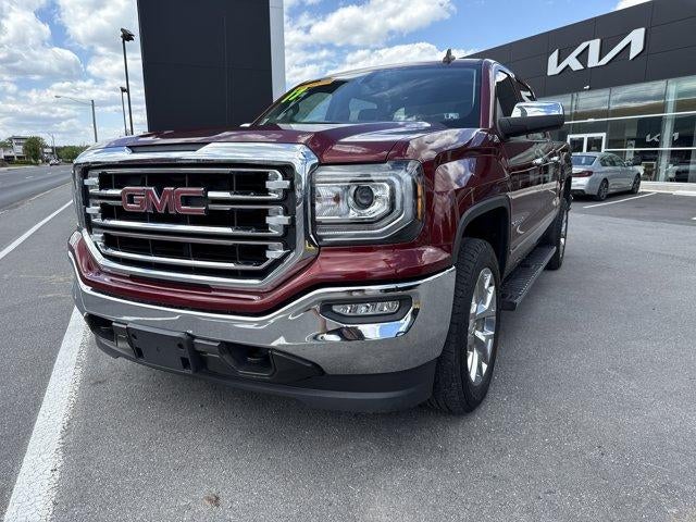 2017 GMC Sierra 1500 Crew Cab Short Box 4-Wheel Drive SLT