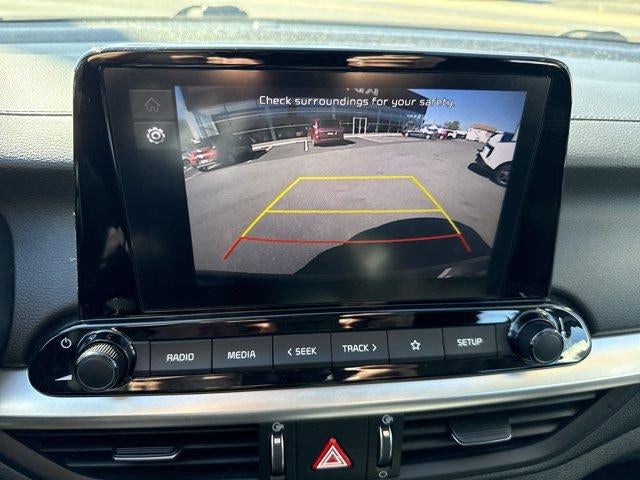 2023 Kia Forte LXS IVT