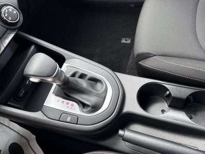 2023 Kia Forte LXS IVT