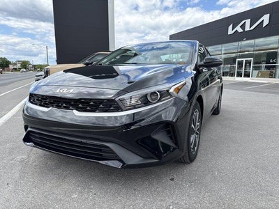 2023 Kia Forte LXS IVT
