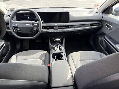 2025 Kia K4 LX FWD