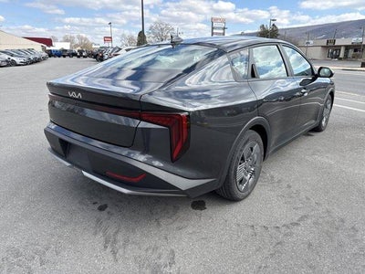 2025 Kia K4 LX FWD