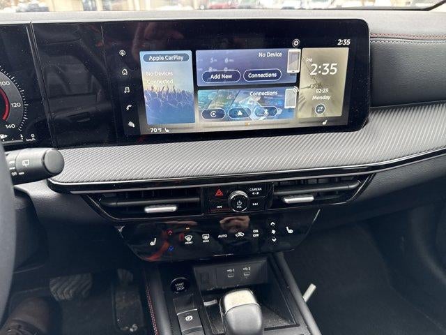 2025 Nissan Kicks SR AWD