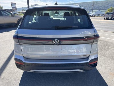 2025 Volkswagen Taos S 4MOTION