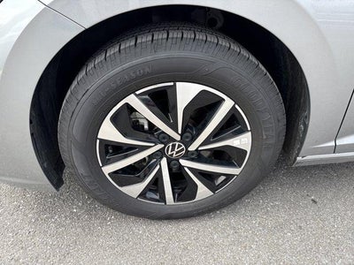 2024 Volkswagen Jetta S Auto