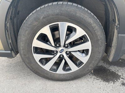 2022 Subaru Outback Premium CVT