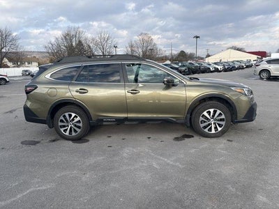 2022 Subaru Outback Premium CVT