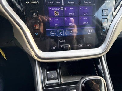 2022 Subaru Outback Premium CVT