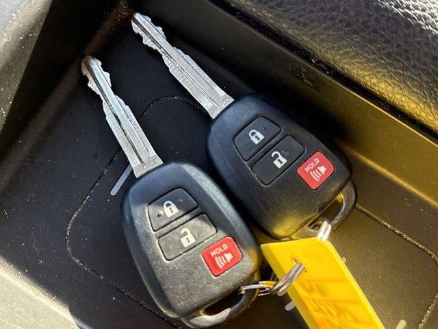 2019 Toyota Tundra 4WD 4WD SR5 CrewMax 5.5' Bed 5.7L (Natl)