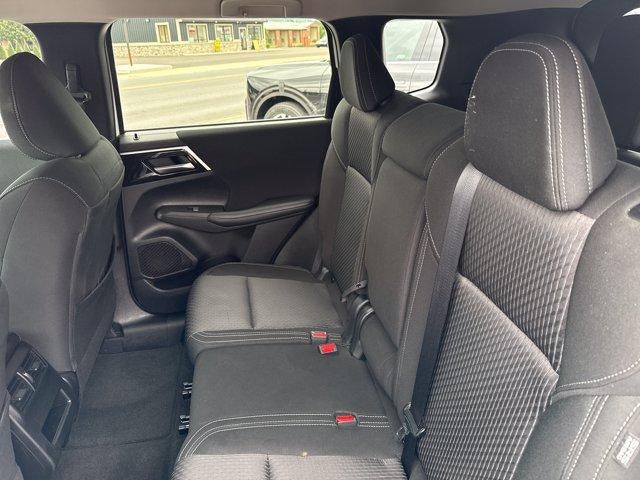 2023 Mitsubishi Outlander ES S-AWC
