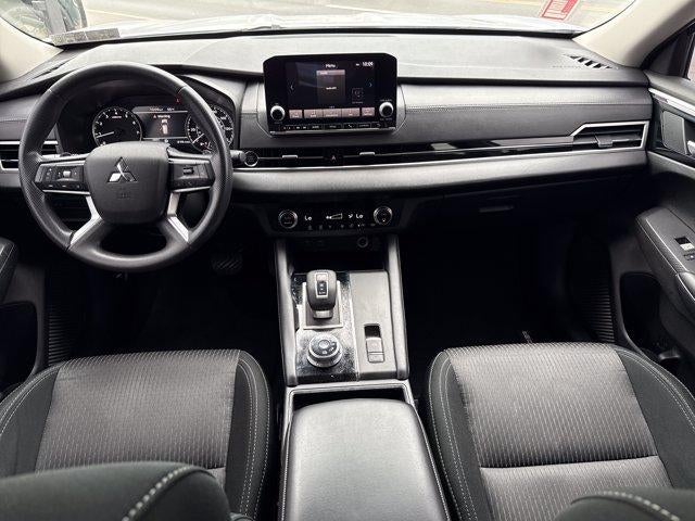 2023 Mitsubishi Outlander ES S-AWC