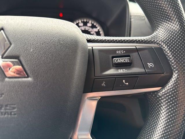 2023 Mitsubishi Outlander ES S-AWC