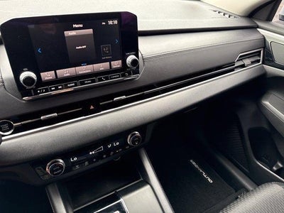 2023 Mitsubishi Outlander ES S-AWC