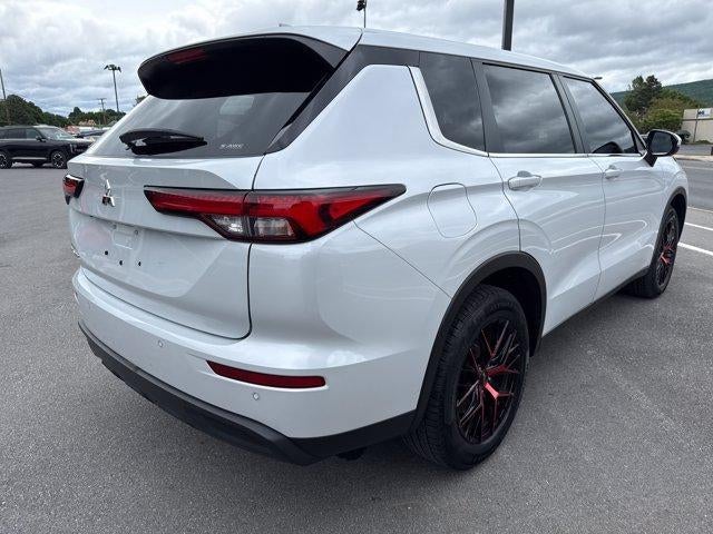 2023 Mitsubishi Outlander ES S-AWC