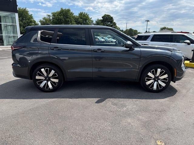 2025 Mitsubishi Outlander SE S-AWC