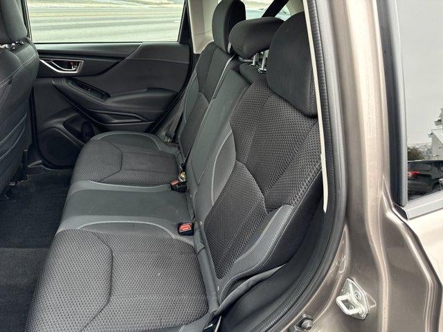 2022 Subaru Forester Premium CVT