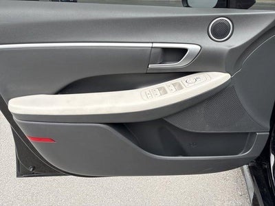 2025 Hyundai SONATA SEL FWD