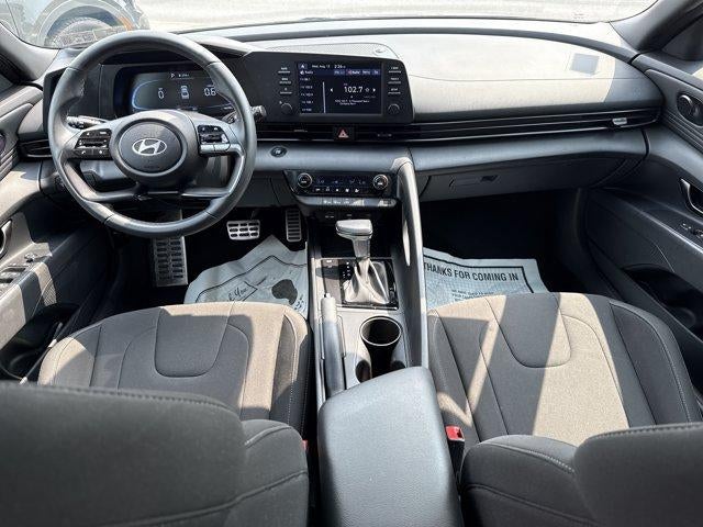 2025 Hyundai ELANTRA SEL Sport IVT