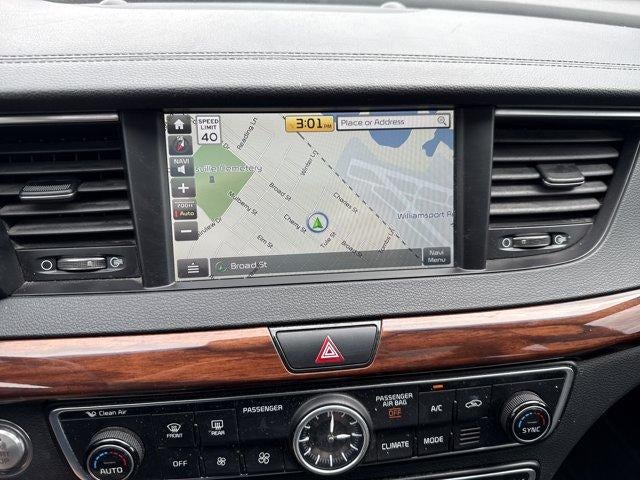 2017 Kia Cadenza Premium Sedan