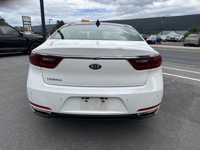 2017 Kia Cadenza Premium Sedan