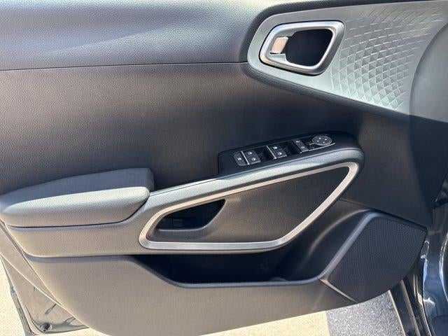 2025 Kia Soul S FWD