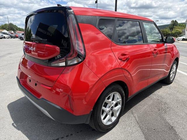 2025 Kia Soul LX FWD