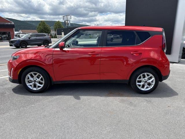 2025 Kia Soul LX FWD