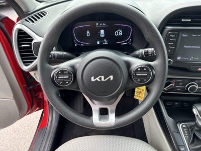 2023 Kia Soul LX IVT