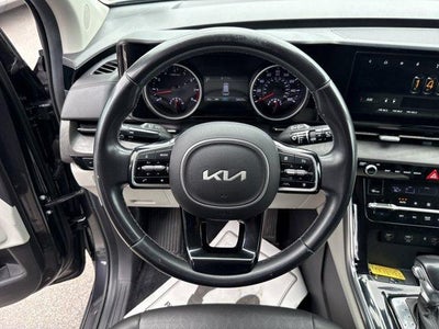 2022 Kia Carnival EX FWD