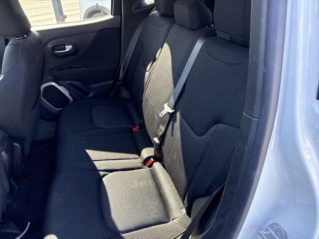 2016 Jeep Renegade 4WD 4dr Latitude