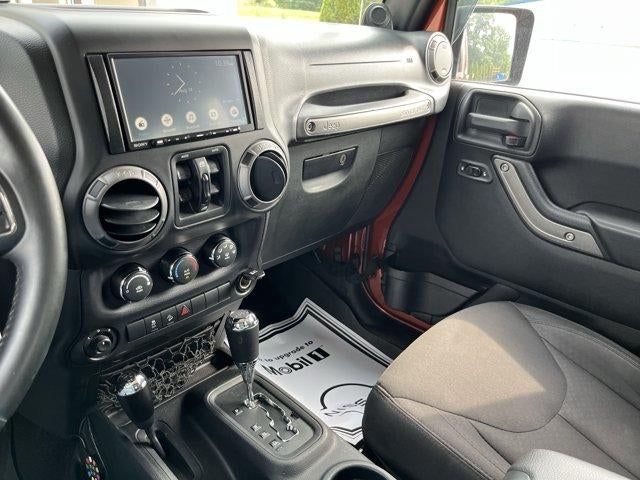 2014 Jeep Wrangler Unlimited 4WD 4dr Sport