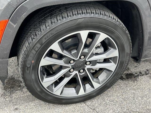 2022 Jeep Grand Cherokee 4xe Overland 4x4