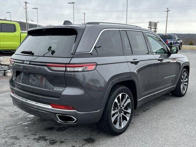 2022 Jeep Grand Cherokee 4xe Overland 4x4
