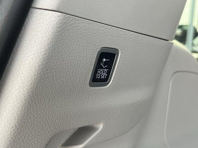 2023 Jeep Wagoneer L Series III 4x4