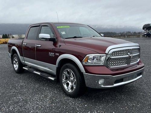 2016 RAM 1500 4WD Crew Cab 5.7 Ft Box Laramie