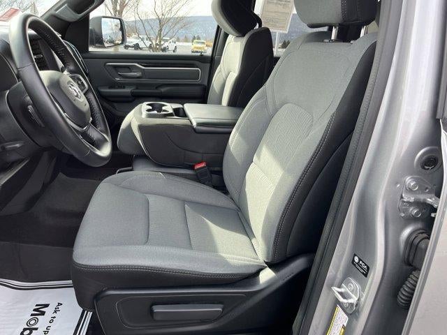 2022 RAM 1500 Big Horn 4x4 Quad Cab 6'4" Box