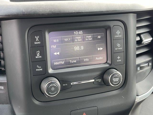 2022 RAM 1500 Big Horn 4x4 Quad Cab 6'4" Box