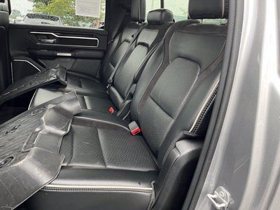 2022 RAM 1500 Laramie 4x4 Crew Cab 5'7" Box