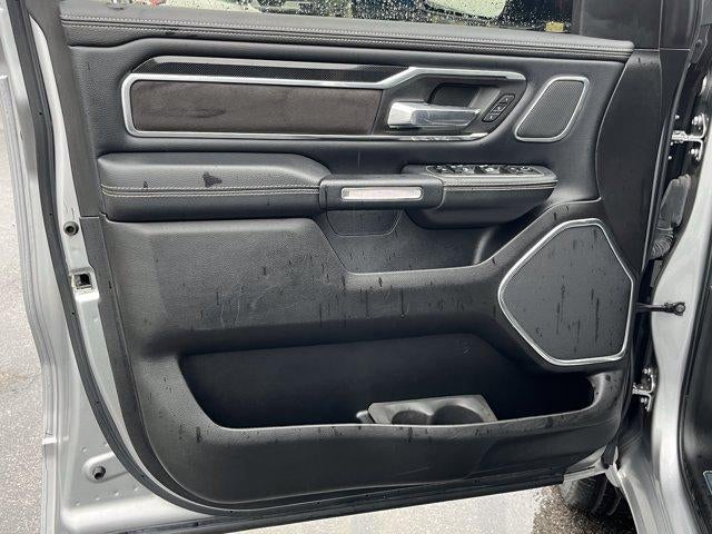 2022 RAM 1500 Laramie 4x4 Crew Cab 5'7" Box
