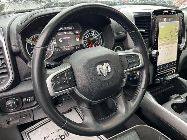 2022 RAM 1500 Laramie 4x4 Crew Cab 5'7" Box