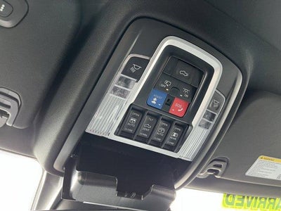 2023 RAM 1500 Laramie 4x4 Crew Cab 5'7" Box