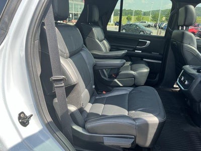2025 Ford Expedition Platinum 4x4