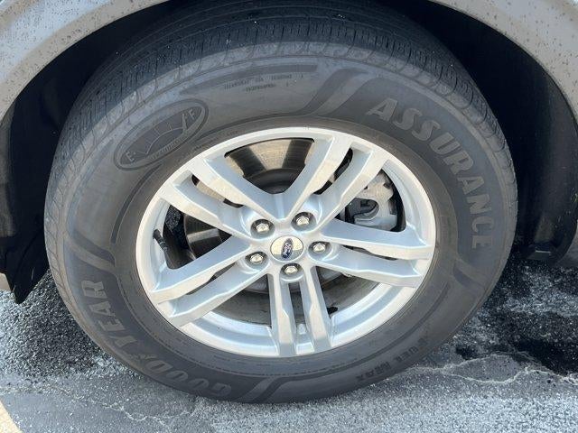 2022 Ford Explorer XLT 4WD